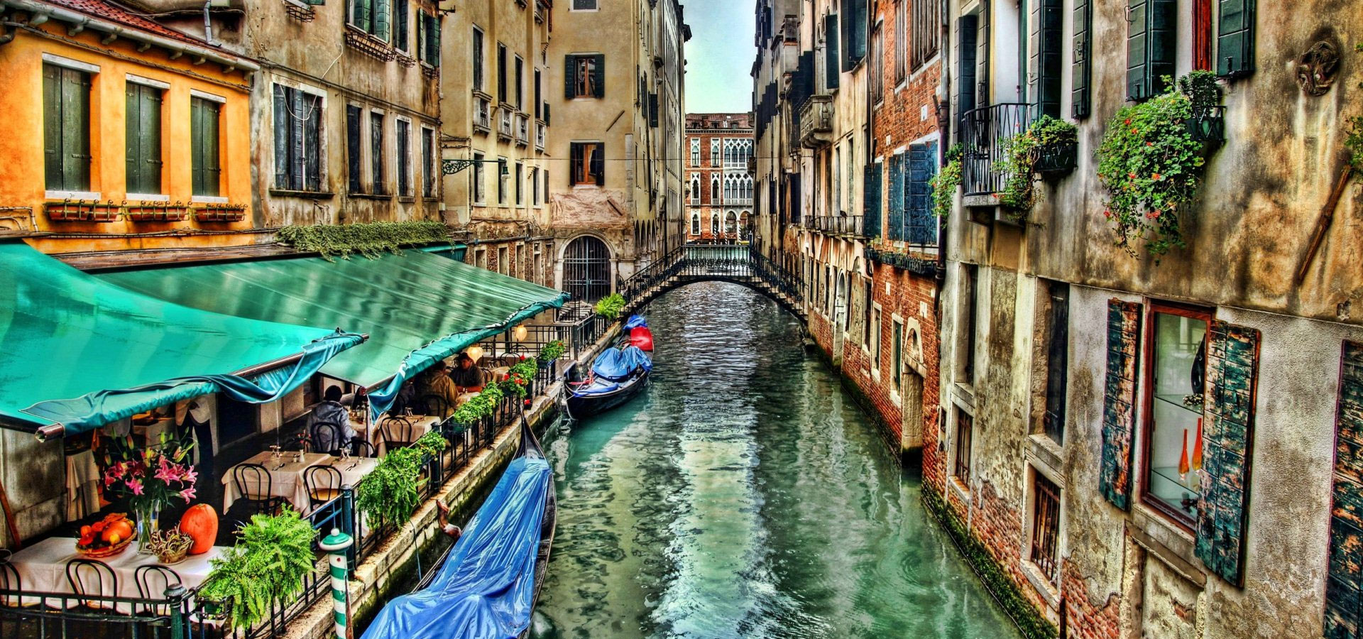 VERSAND NACH ITALIEN