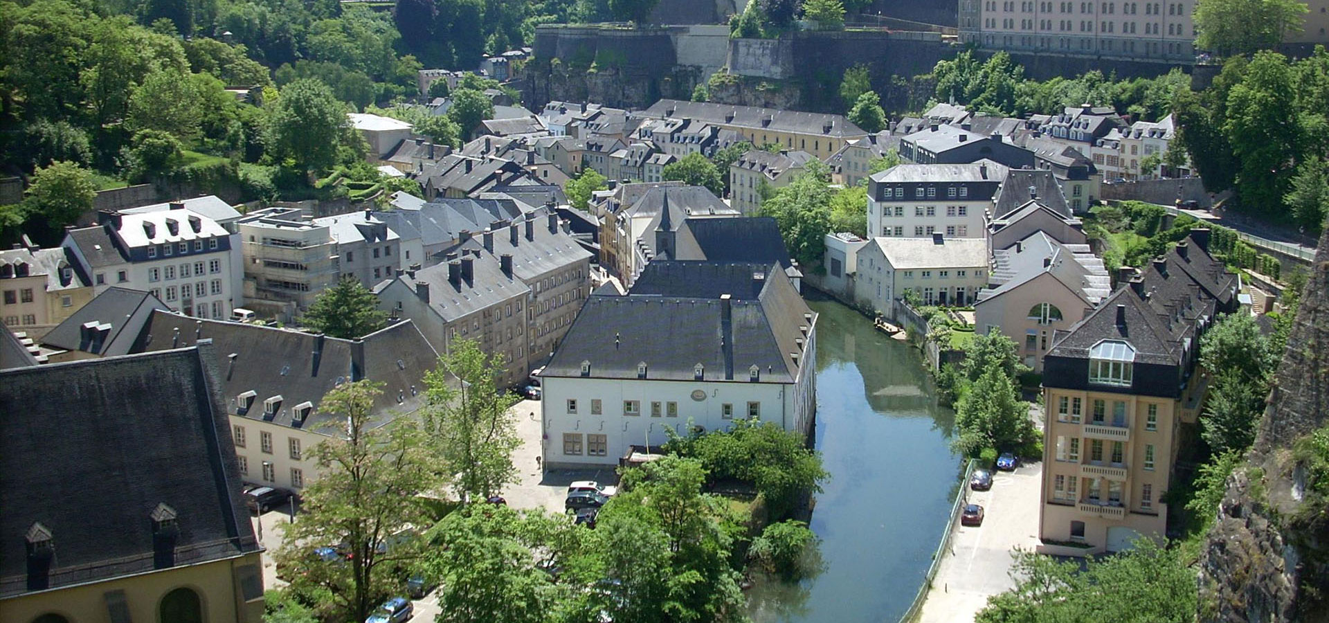 VERSAND NACH LUXEMBURG